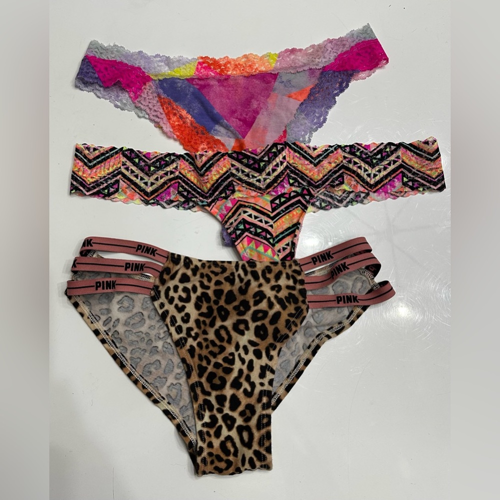 PINK Victoria's Secret Set of 3 Size L NWOT